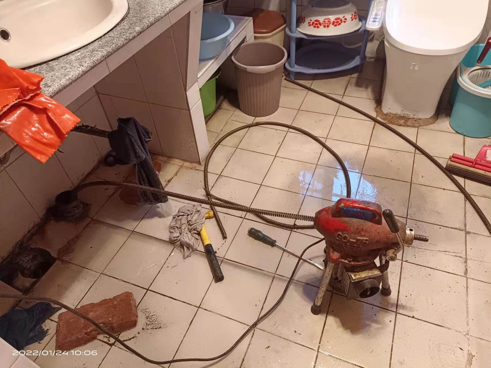 惠山疏通厨房下水道，地漏疏通